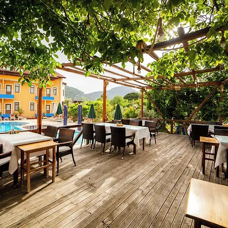 Hotel Suzanne